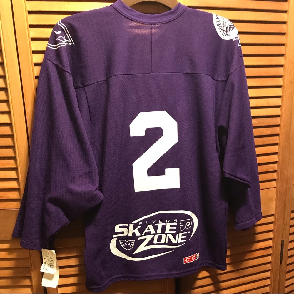 Vintage CCM Skate Zone Philadelphia Flyers/Phantom Jersey